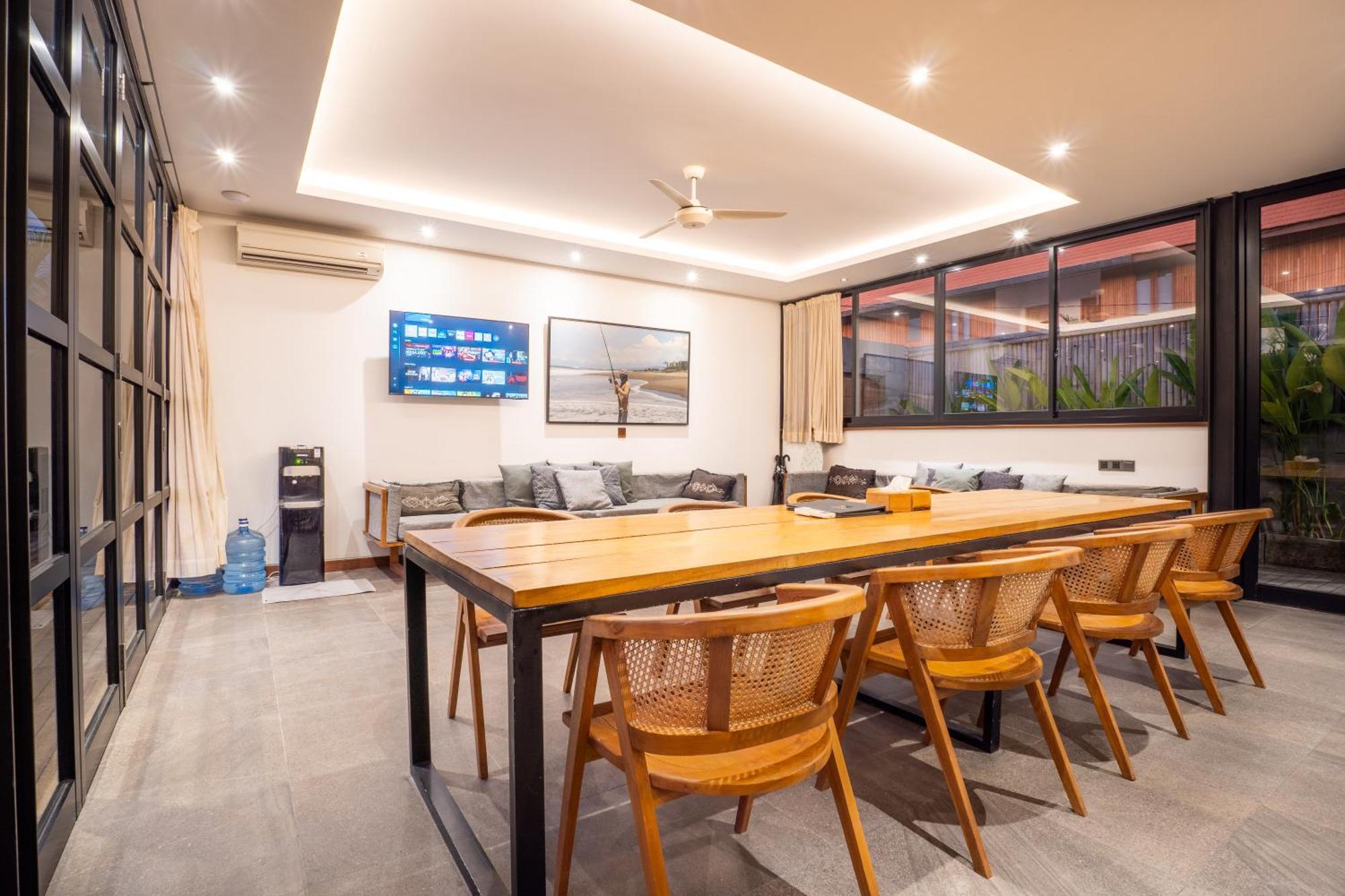 Brand New 5 Bedroom Villa Enclosed Living Room Canggu Экстерьер фото